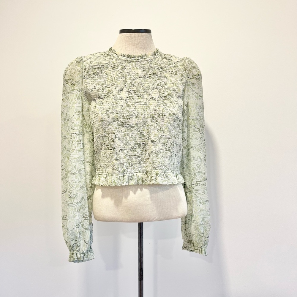 Aritzia Wilfred Tempest Blouse Smocked Bodice Sheer Sleeves Green Botanical L - Picture 5 of 11